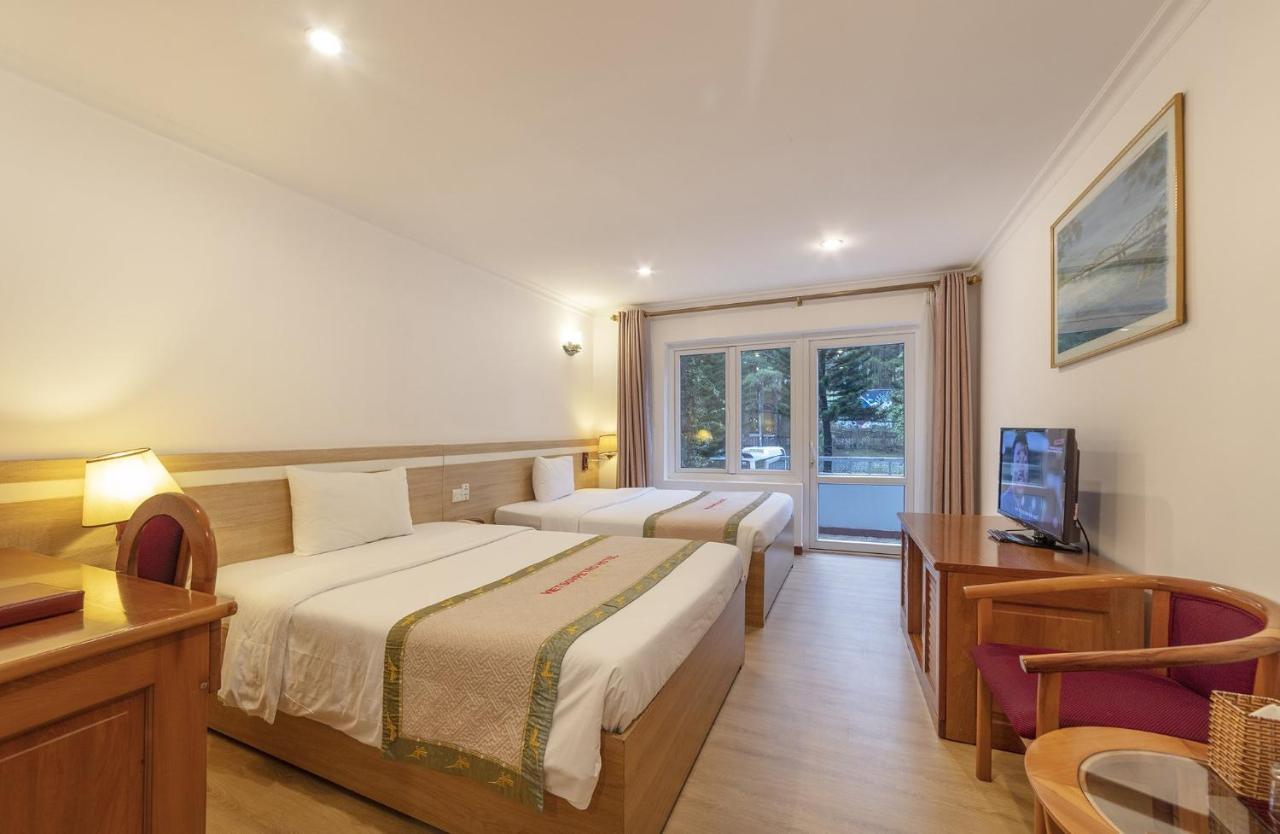 Vietsovpetro Hotel Dalat ภายนอก รูปภาพ